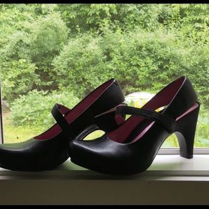 Black TSUBO Heels